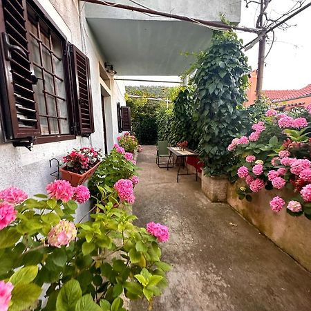 Apartment Renata Veli Lošinj Zewnętrze zdjęcie